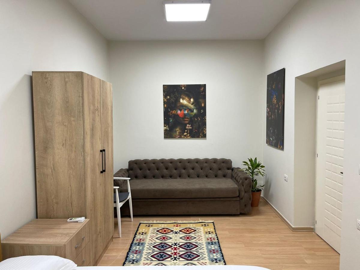 New Apartment In Bllok Тирана Екстер'єр фото
